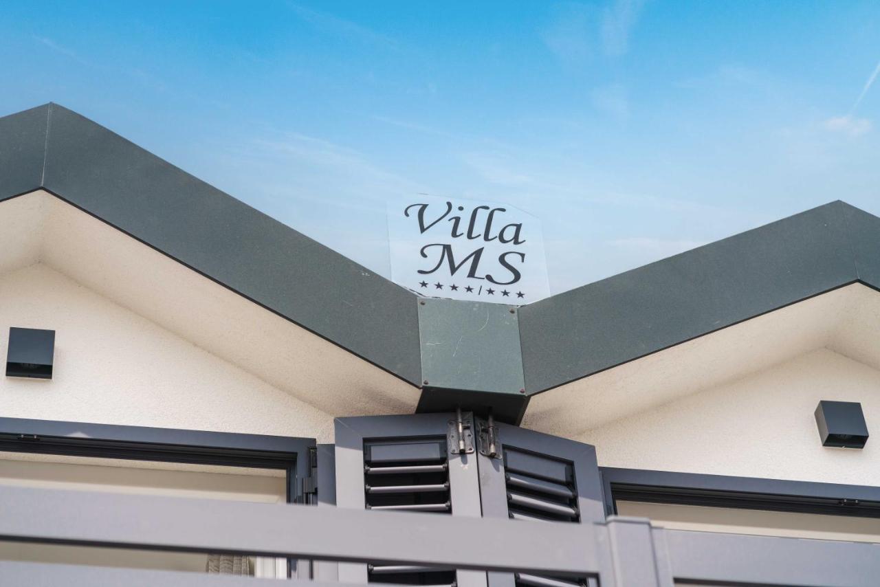 Vila Ms2 Apartment Tribunj  Exterior photo